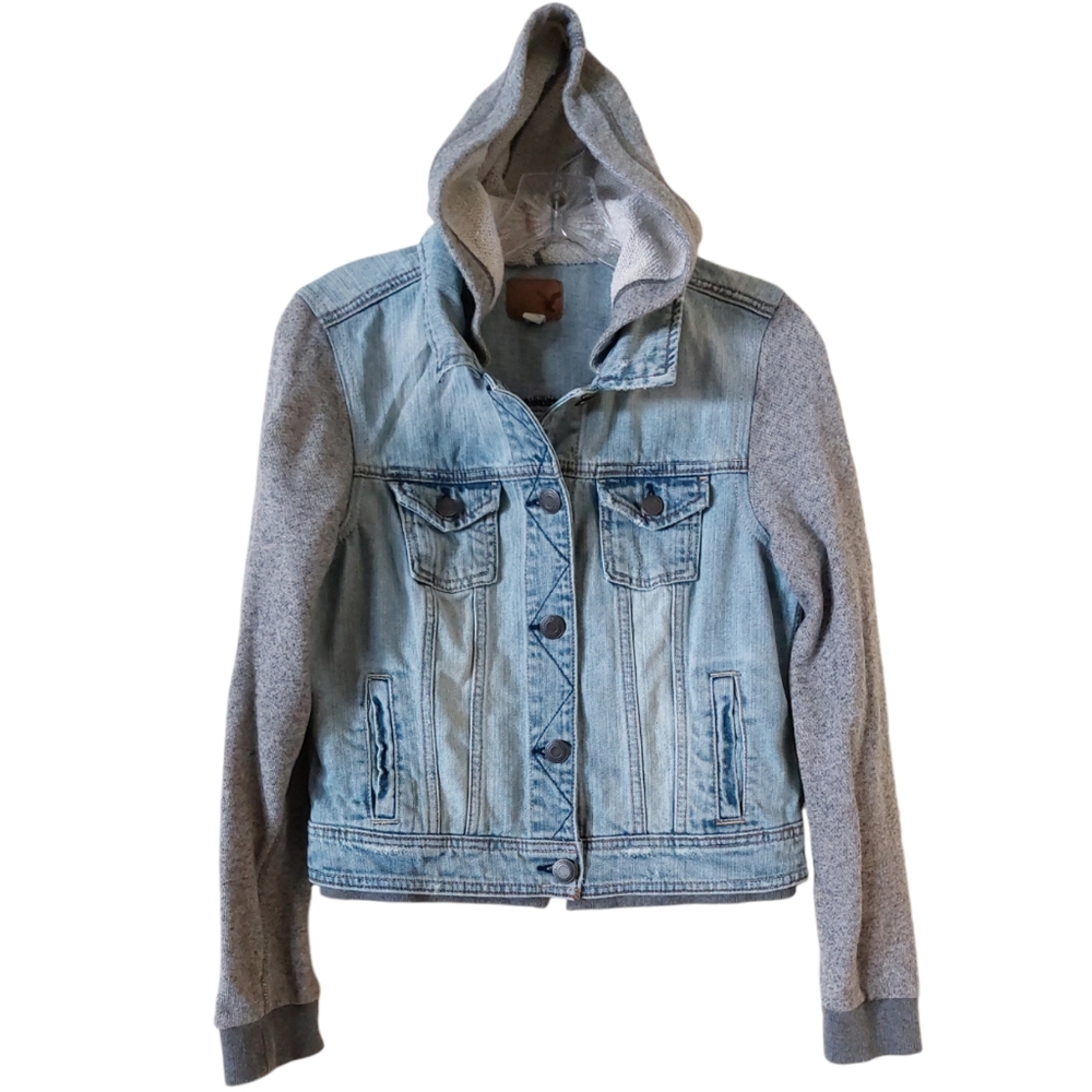 American Eagle Women's Lightwash Hooded Sweater Denim Jean Jacket Medium